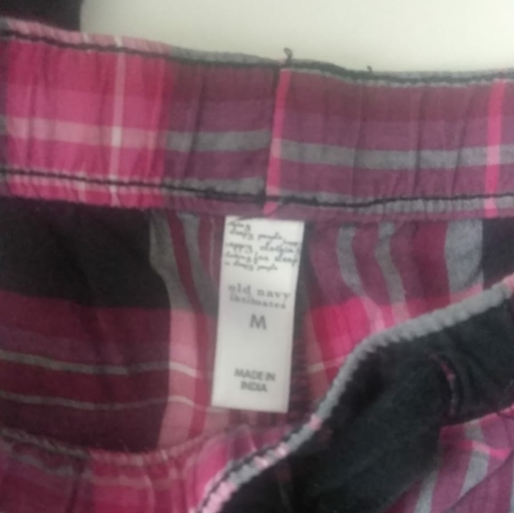 Old Navy intimates. Ladies pajamas. - Picture 3 of 4